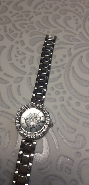 Zegarek srebrny z diamencikami bransoletka