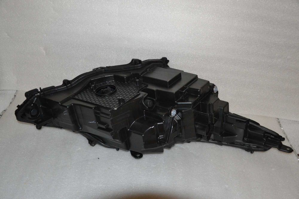 Левая фара Lexus RX 350 2020 81150-0E590