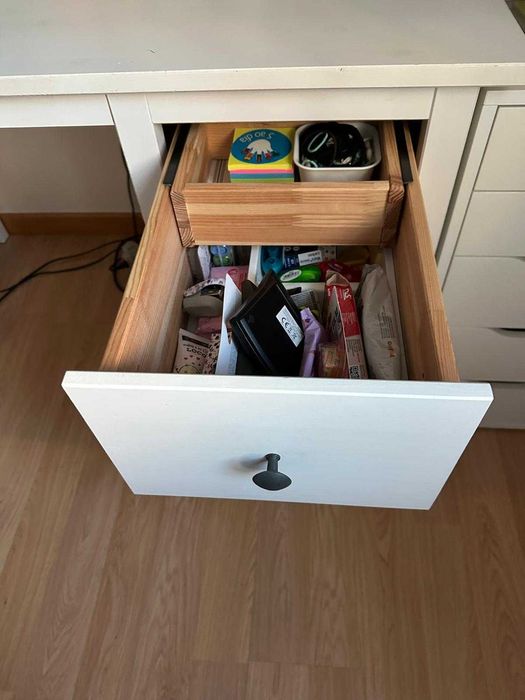 Secretaria Hemnes Ikea, branca, em bom estado