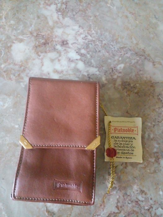 Carteira nova em PELE GENUINA para tabaco e isqueiro