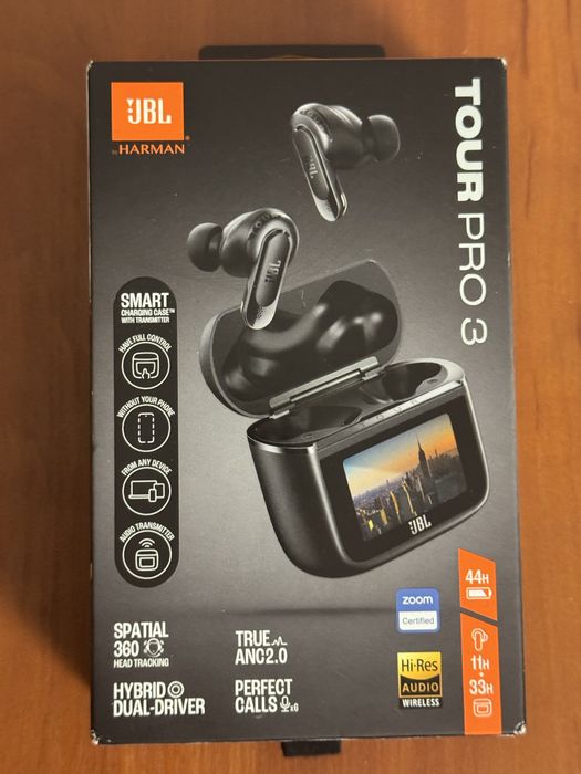 Навушники JBL Tour Pro 3