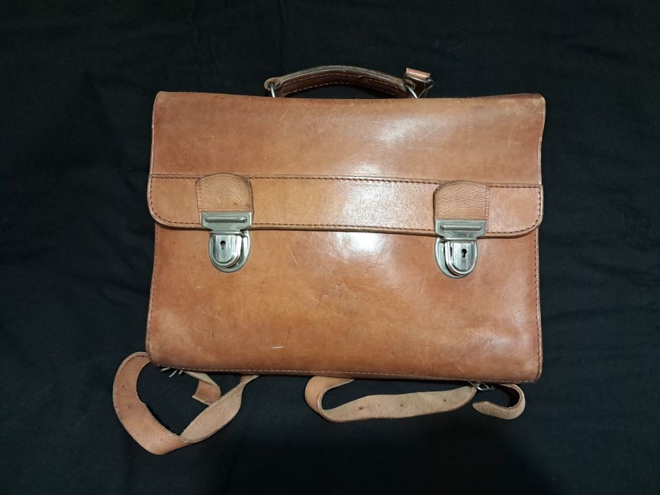 Mala antiga em pelle