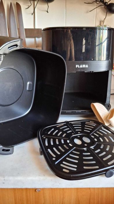 Airfryer - Fritadeira sem Óleo FLAMA 682FL