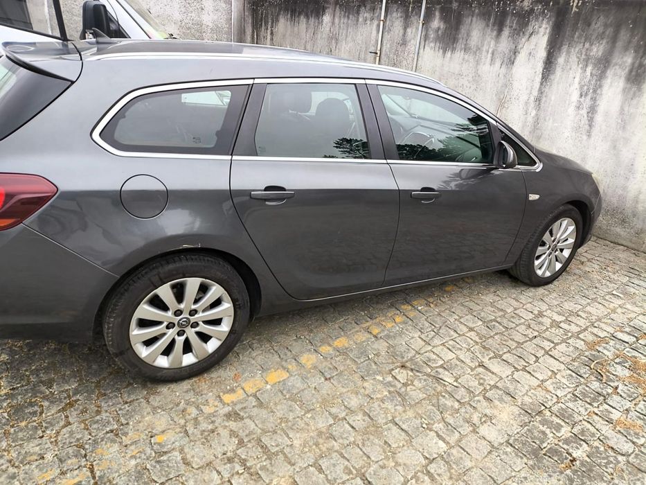 Opel astra J 2010