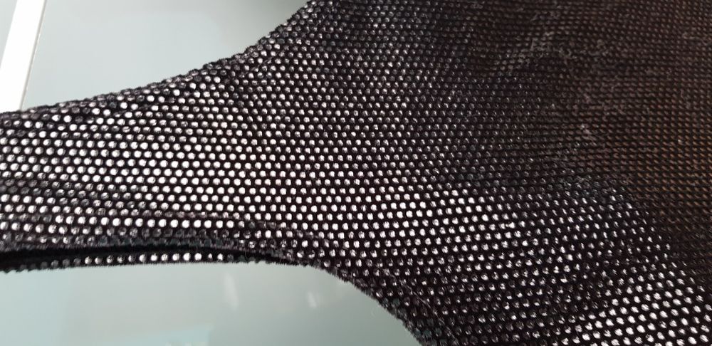 Sukienka czarna lśniąca r40