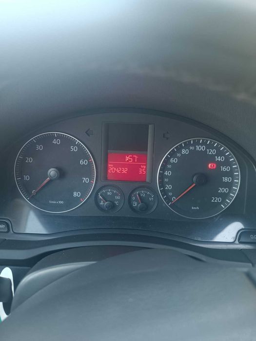 Volkswagen Golf 5 1.4FSI