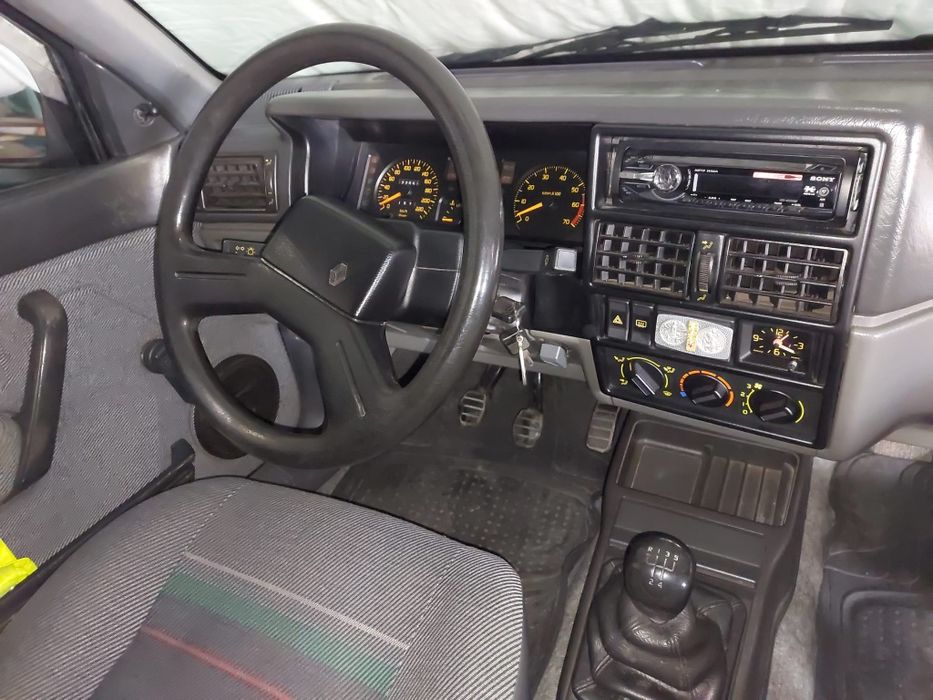 Renault 19 Chamade 1.4 GTS 1989 – Estado Excecional – Todo Original