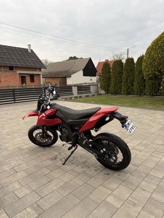 Malaguti xsm 125 aprilia sx 125