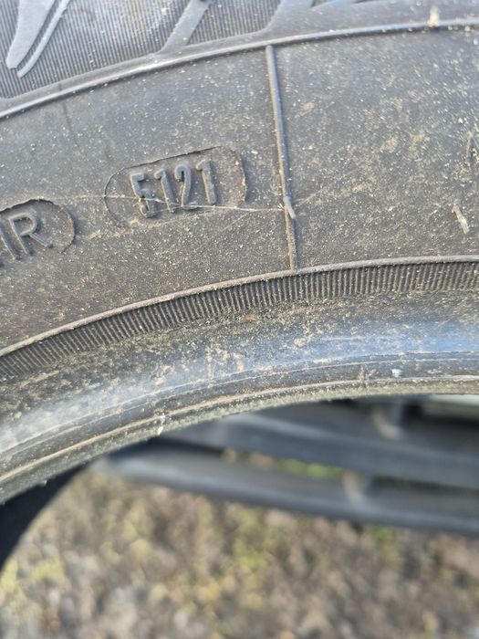 Opony całosezonowe 16