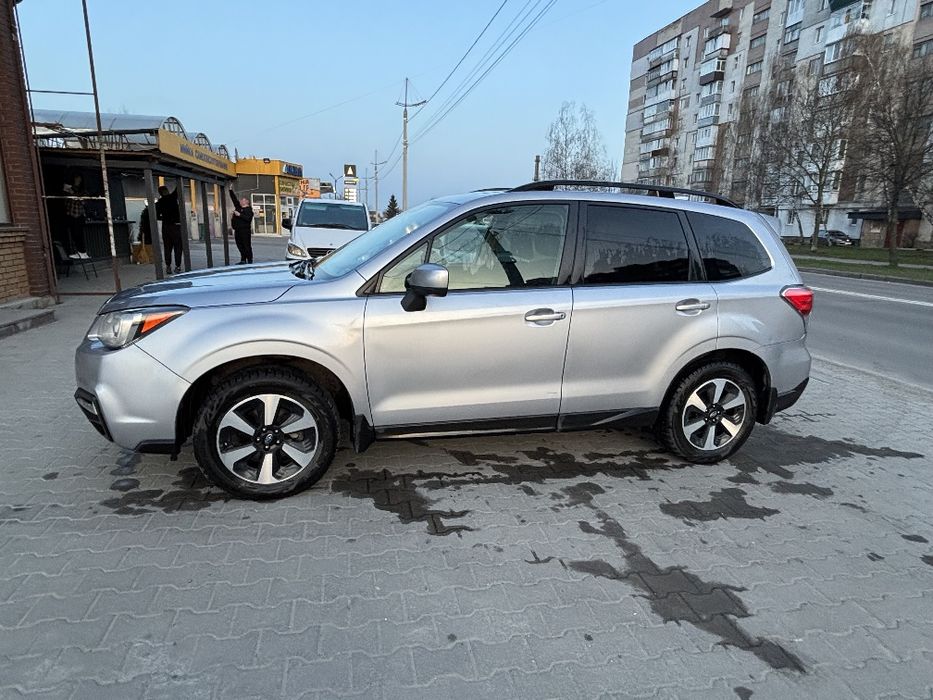 Subaru Forester Premium 2017 model year