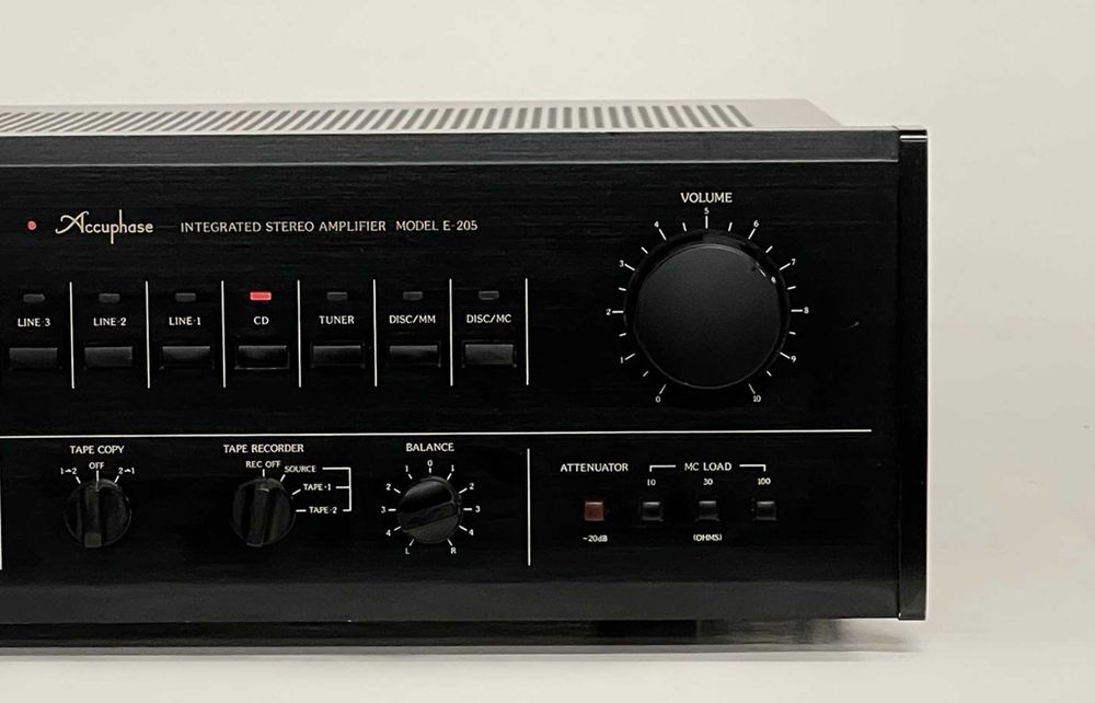 ‼️ Усилитель Accuphase E-205 — легенда Японии, MM/MC, звук на годы