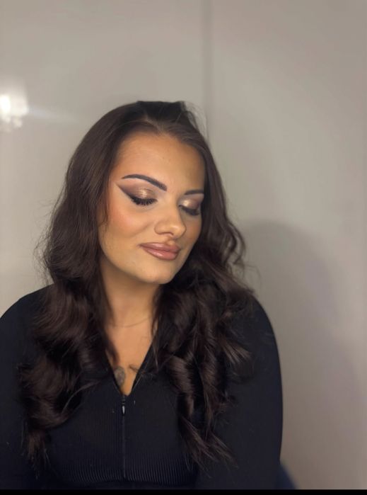 Makijaż okolicznościowy z dojazdem (promo na luty)-15%