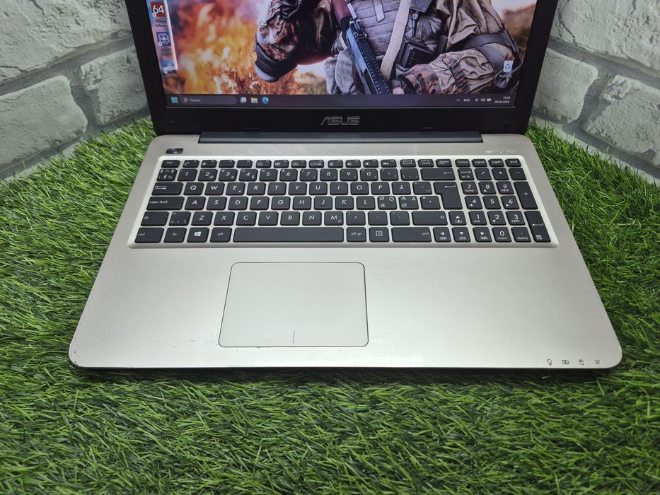 Магазин:Asus X556U / Core i5-7200u / 8ГБ / 256ГБ SSD / Intel HD 620 / Ноутбук.