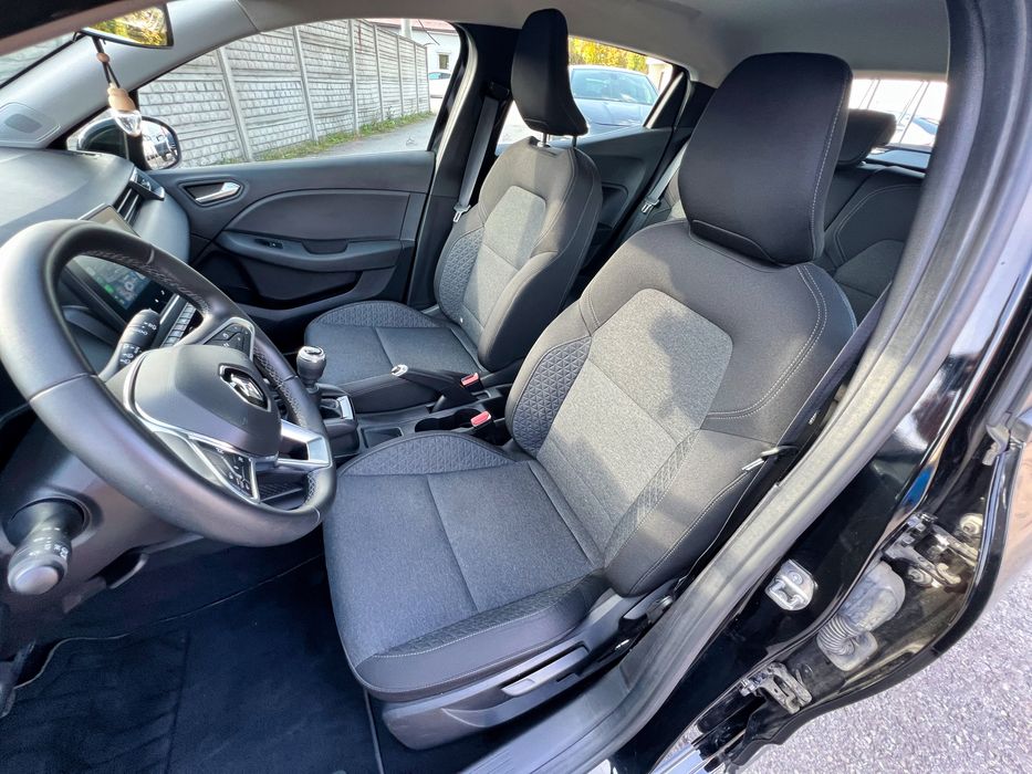 Wypożyczalnia samochodów / Wynajem auta Renault Clio V LPG RENT CAR