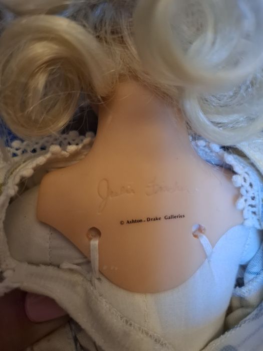 Коллекционная кукла от Джулии Фишер