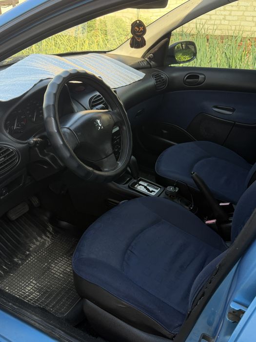 Продам Peugeot 206 2002 рік