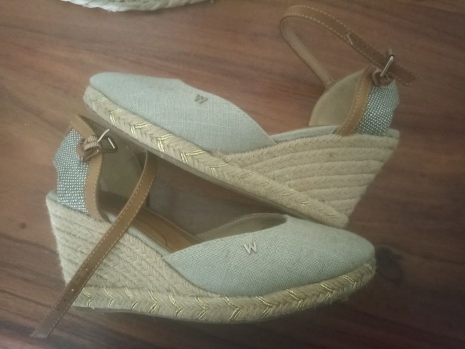 Espadryle Wrangler 38 rozmiar stan bardzo dobry na koturnie