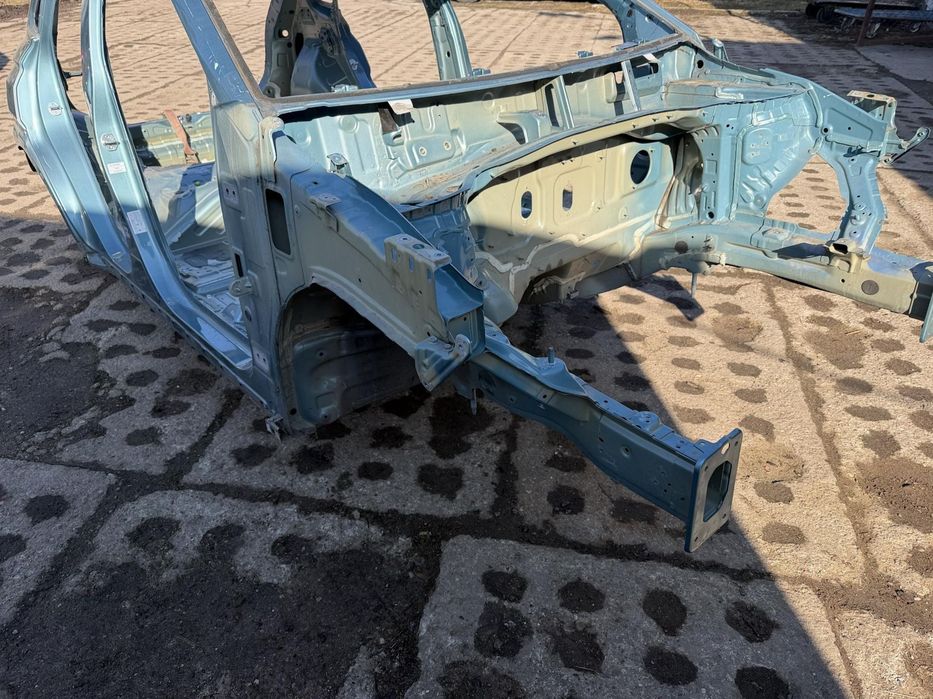 ĆWIARTKA PODŁUŻNICA PRZEDNIA PRAWA HYUNDAI KONA EV  2018-