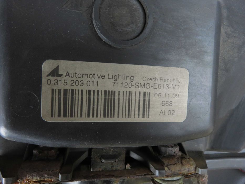 HONDA CIVIC VIII UFO LIFT 07-12  Atrapa Grill 71120-SMG-E613-M1