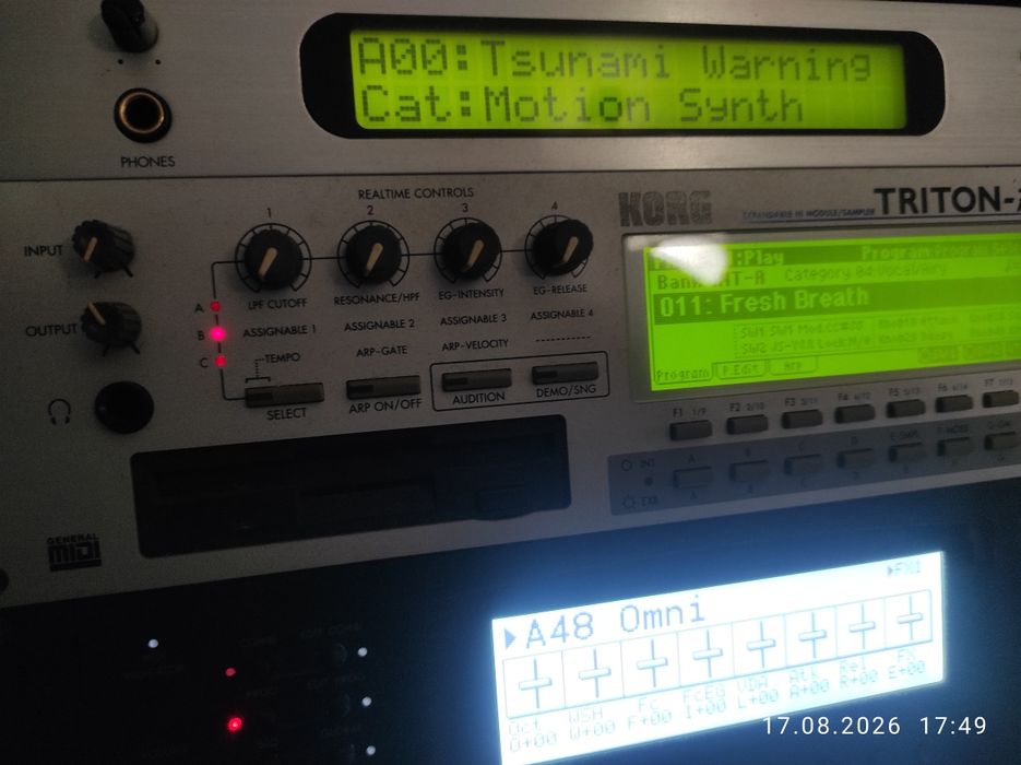 Korg Triton rack синт модуль 90-х