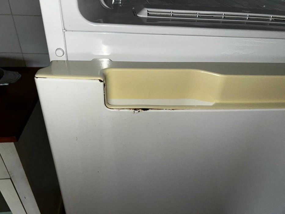 Frigorífico Samsung A+ 321 L