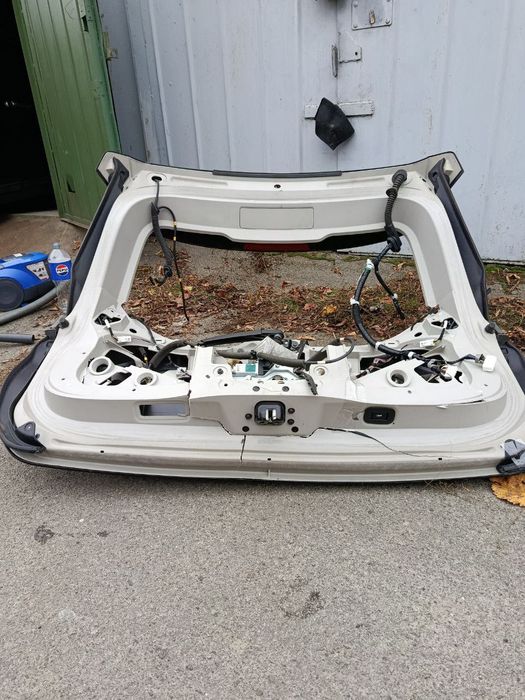 Кришка багажника/ляда