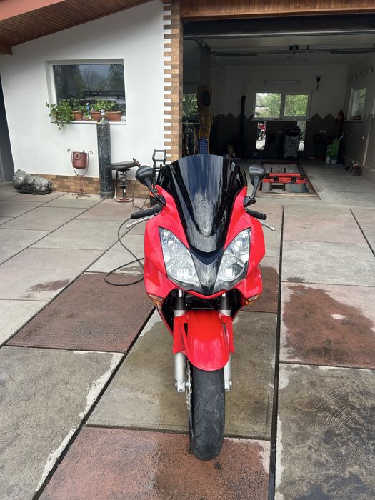 ПродамHonda vfr800