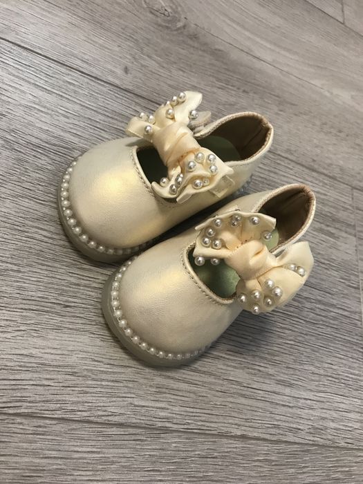 Туфлі для дівчинки 15р