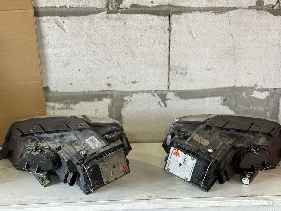 Фари фольцваген В6 адаптивний ксенон оригінал