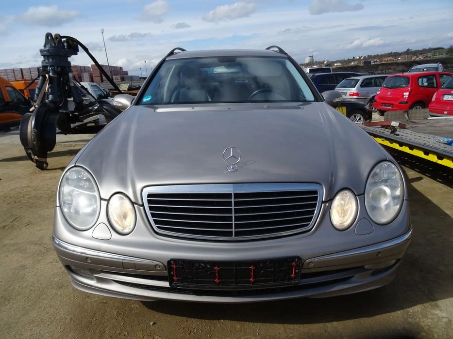 Mercedes E W211 (lakier C723) maska zderzak błotnik klapa deska lampa części