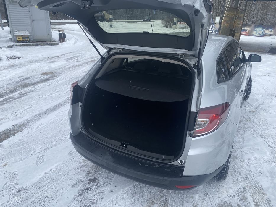 Рено меган 3 1.5 дизель 2012 рік