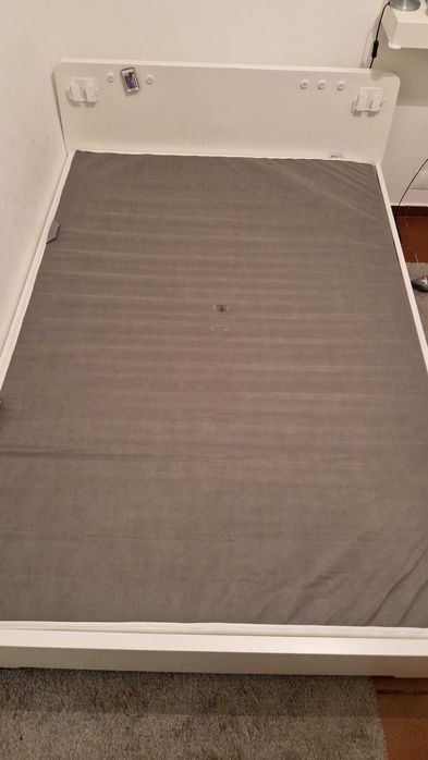 Cama ikea ASKVOLL 140x200