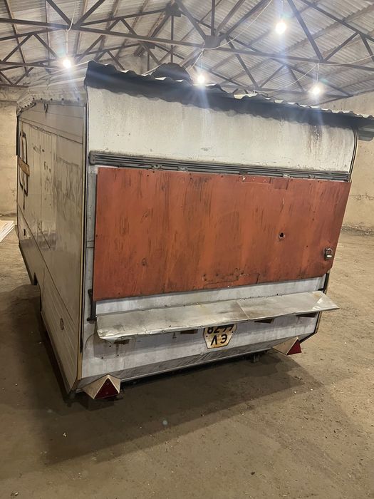 Дім на колесах ,кемпер