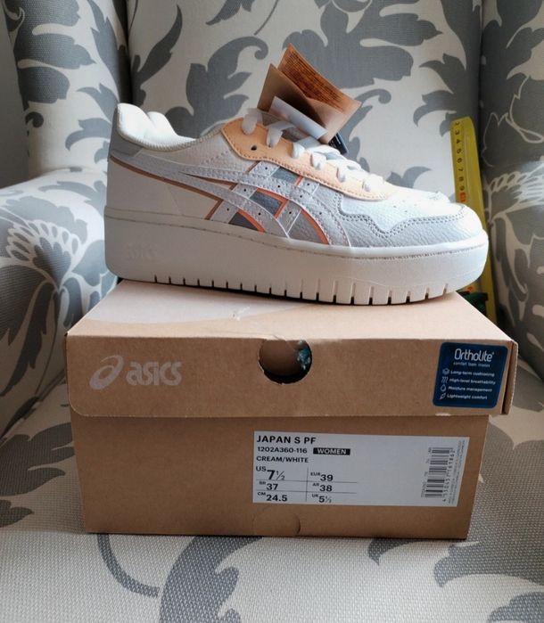 Sneakersy damskie Asics model Japan S PF r. 39 nowe oryginał pięknie