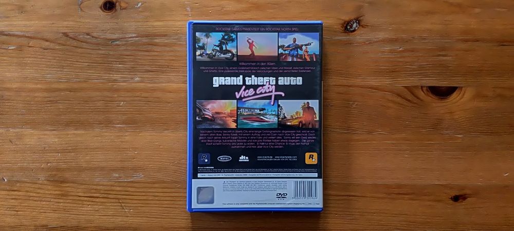 Grand Theft Auto : Vice City, PlayStation 2