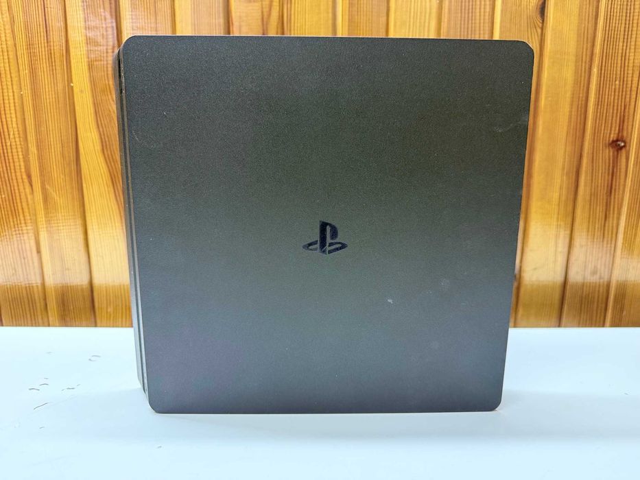 Konsola SONY PS4 Slim 500GB + 5 gier + pad + pudełko + okablowanie