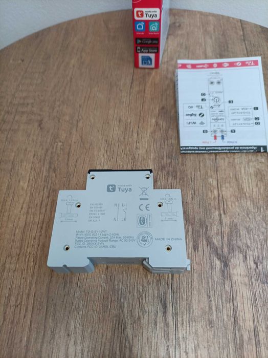 Inteligentny przełącznik WiFi z funkcją pomiaru