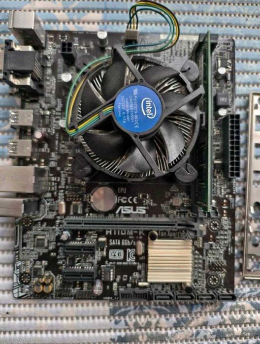 Комплект! Asus H110M-K s1151 + i3 6100 + 8gb ddr4