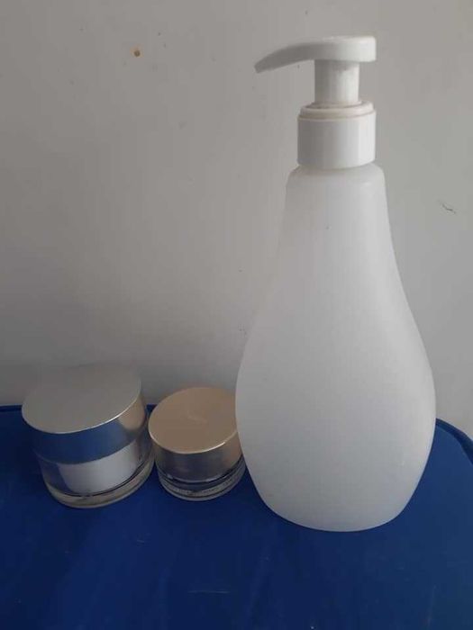 Frascos de perfume/boiões creme vazios para coleção