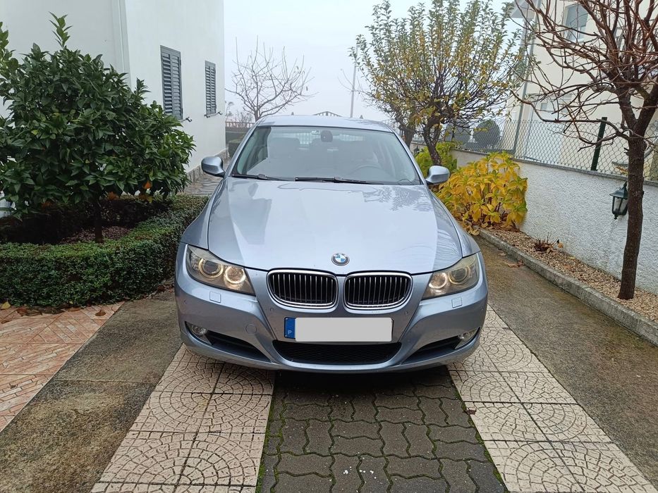 BMW 320 d Auto