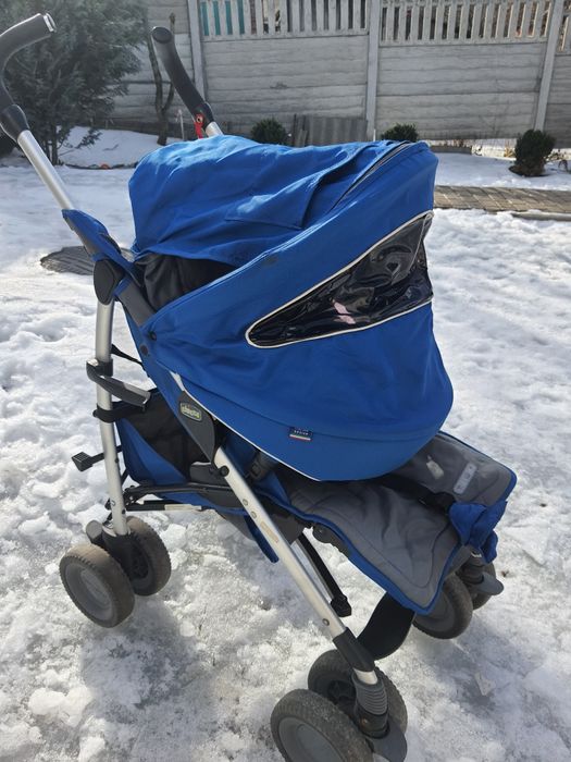 Продам коляску фирмы Chicco