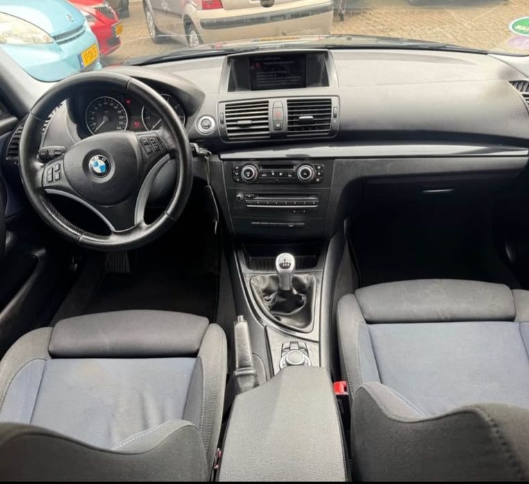 Bmw seres1 2010 gasolina 100% bom negociável