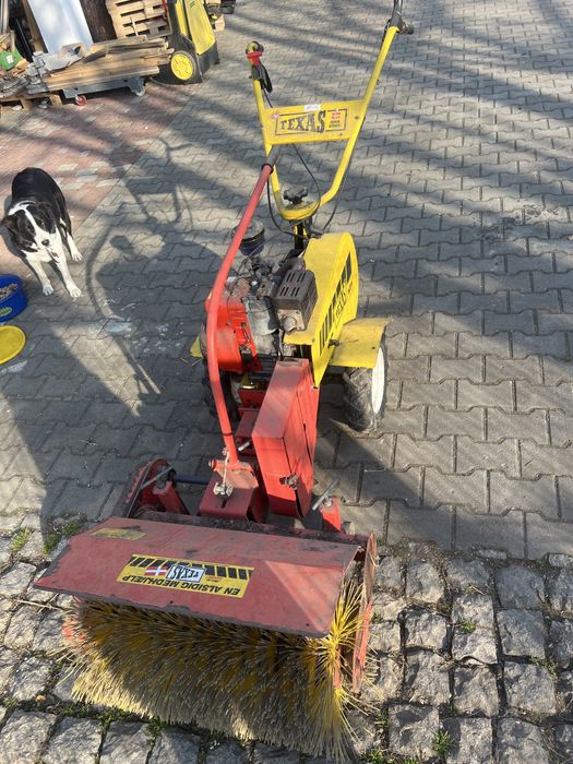 Zamiatarka kawasaki fa210D texas glebozgryzarka