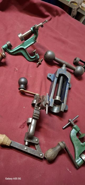 Lote de carregadores/rebordadores de cartuchos