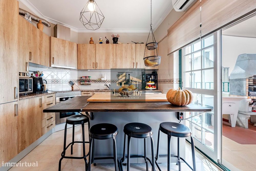 Apartamento T3 C/Garagem em Pinhal Novo