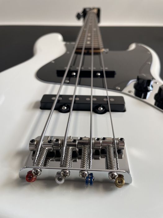 Fender American Performer Jazz Bass