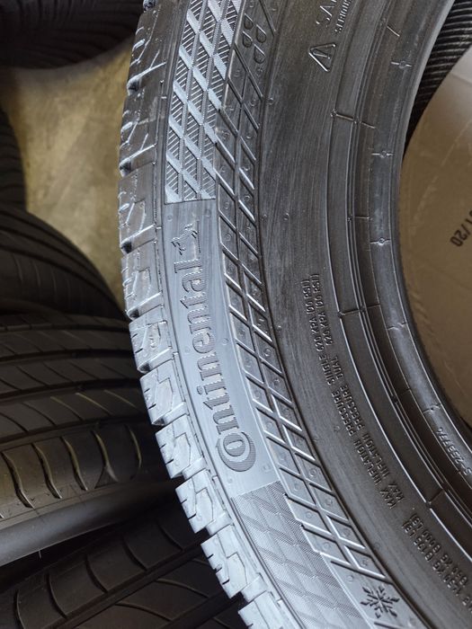 opony  nowe 235/65R16 C Continental VANCONTACT 4SEASON