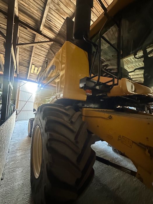Kombajn New Holland CS660