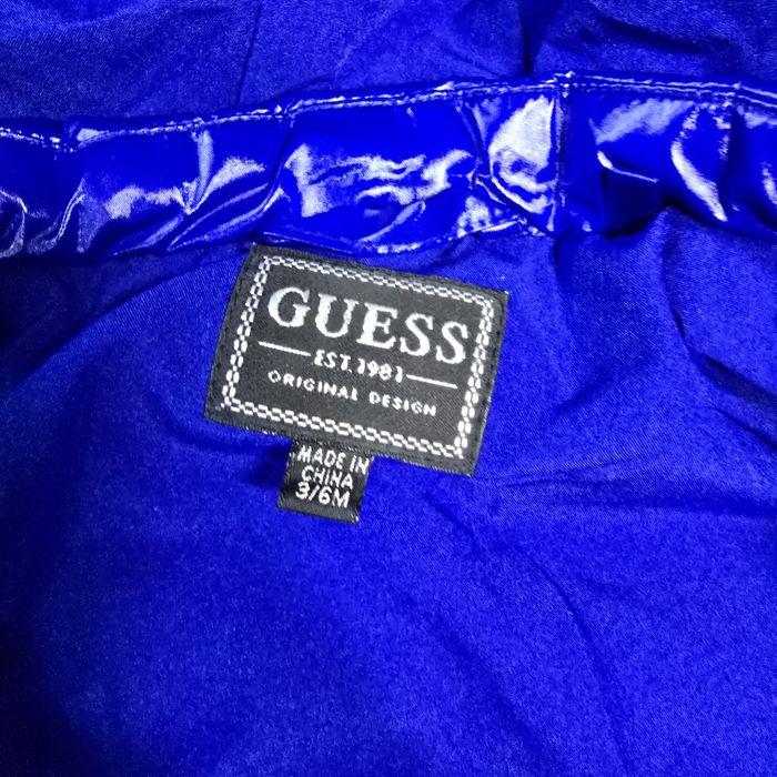 Kurtka puchowa - Guess -  63/68 r.