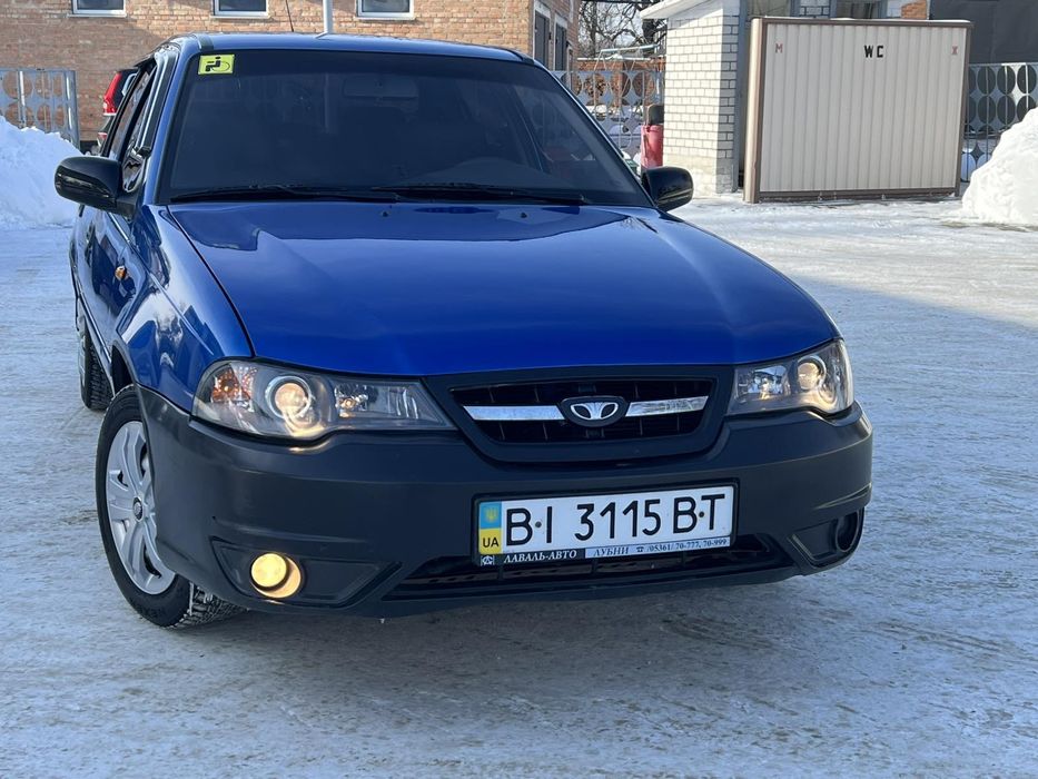 Продам авто Део Нексія 2012 року